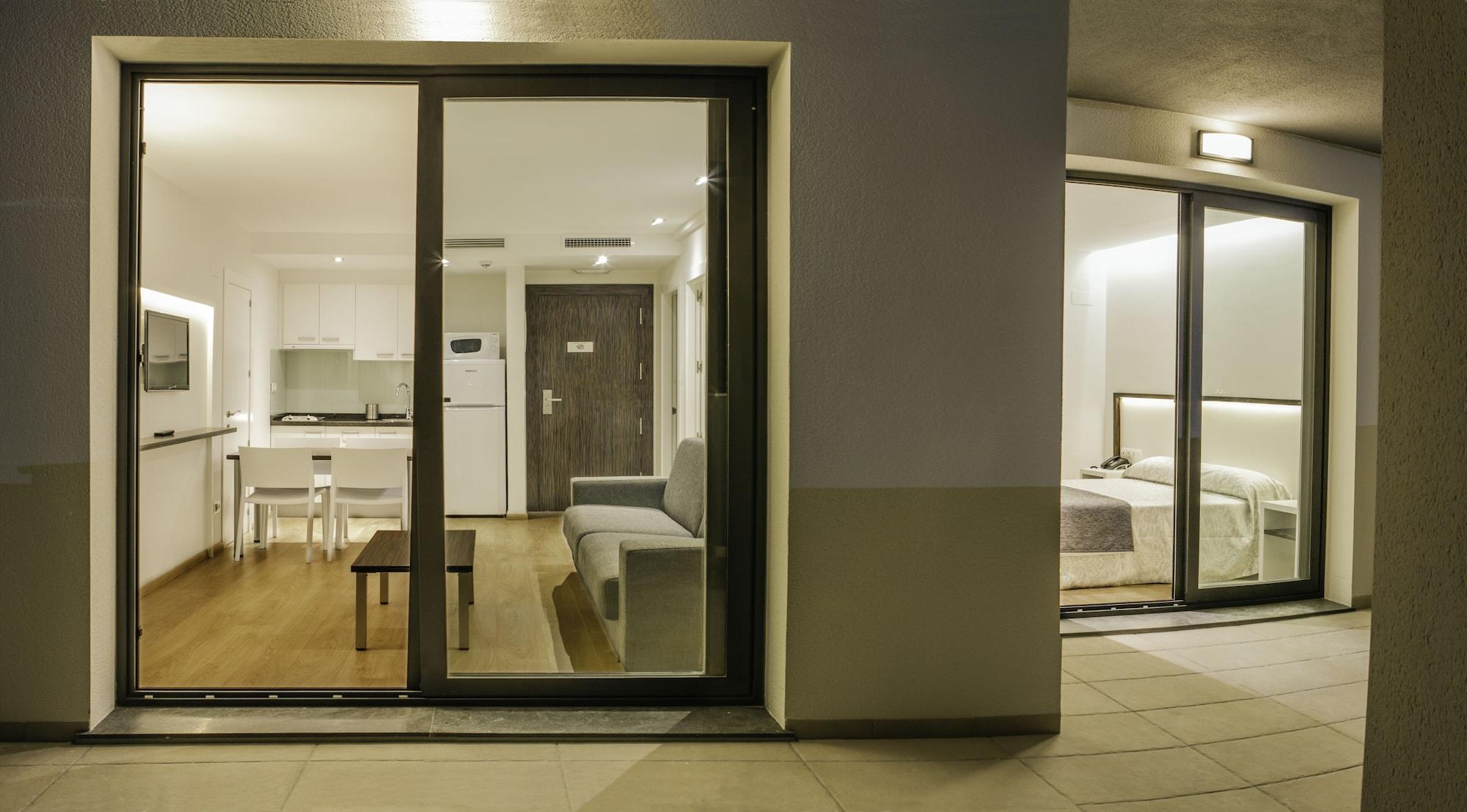 Aparthotel Playa Oliva Buitenkant foto