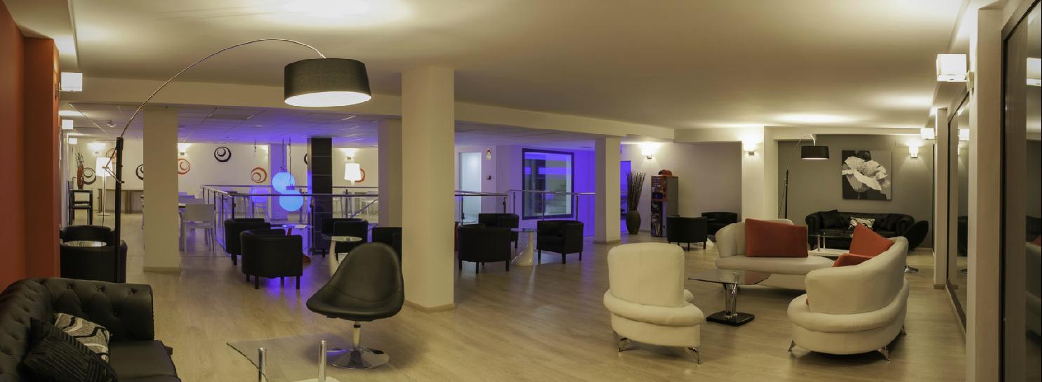 Aparthotel Playa Oliva Buitenkant foto