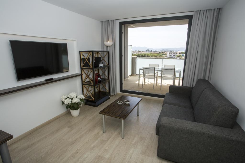 Aparthotel Playa Oliva Buitenkant foto